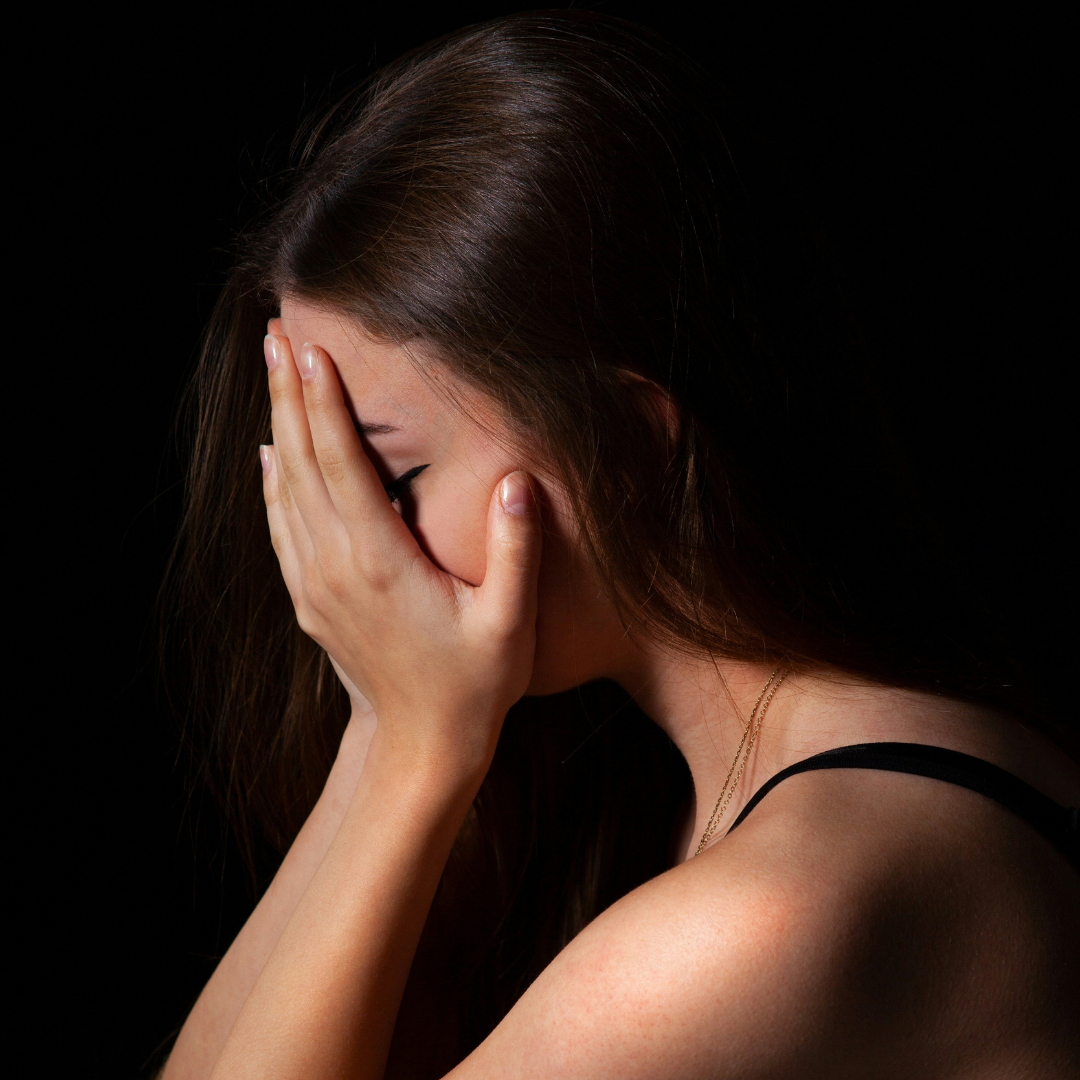 Symptoms, Causes, and Daily Life Impacts of Bipolar Disorder